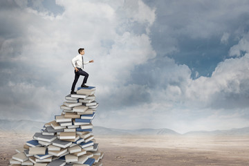 2025年新高考考纲（高考改革新方案2025高考是什么政策）