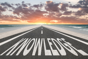 【比亚迪e6电动汽车,续航600km10万左右纯电车推荐】