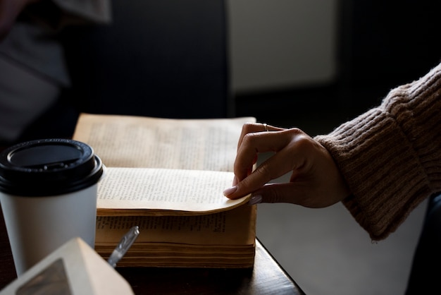 【洛基亚手机,诺基亚手机还在生产吗现在】